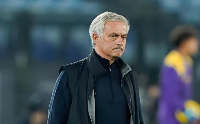 确保欧冠资, 领本菲卡队, 其中本菲卡 确保欧冠资, 领本菲卡队, 其中本菲卡